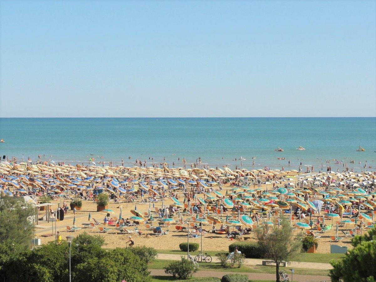 La Mediterranea - Appartamenti Bibione Exterior photo