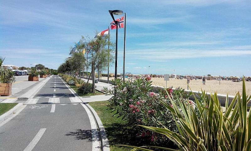 La Mediterranea - Appartamenti Bibione Exterior photo